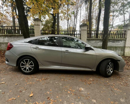 Серый Хонда Цивик, объемом двигателя 2 л и пробегом 102 тыс. км за 13000 $, фото 2 на Automoto.ua