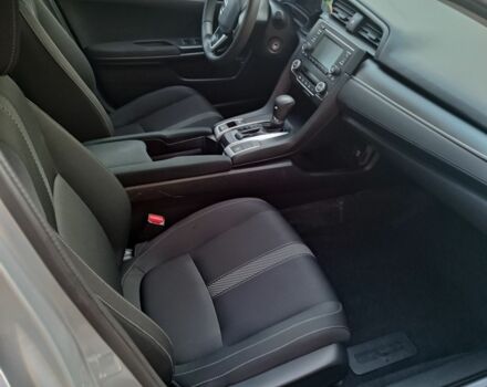 Серый Хонда Цивик, объемом двигателя 2 л и пробегом 38 тыс. км за 12500 $, фото 3 на Automoto.ua