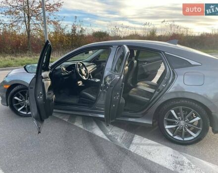 Серый Хонда Цивик, объемом двигателя 1.5 л и пробегом 107 тыс. км за 16500 $, фото 22 на Automoto.ua