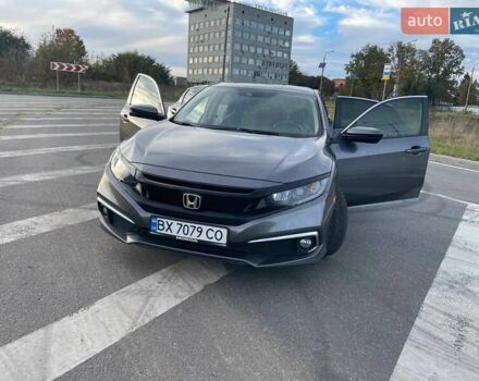 Серый Хонда Цивик, объемом двигателя 1.5 л и пробегом 107 тыс. км за 16500 $, фото 4 на Automoto.ua