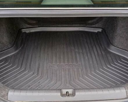 Серый Хонда Цивик, объемом двигателя 2 л и пробегом 135 тыс. км за 16500 $, фото 12 на Automoto.ua