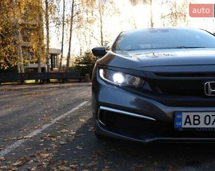 Серый Хонда Цивик, объемом двигателя 2 л и пробегом 80 тыс. км за 14000 $, фото 6 на Automoto.ua