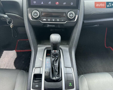 Серый Хонда Цивик, объемом двигателя 2 л и пробегом 78 тыс. км за 13800 $, фото 10 на Automoto.ua