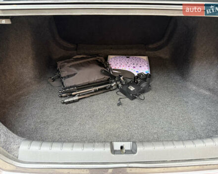 Серый Хонда Цивик, объемом двигателя 2 л и пробегом 74 тыс. км за 13999 $, фото 15 на Automoto.ua