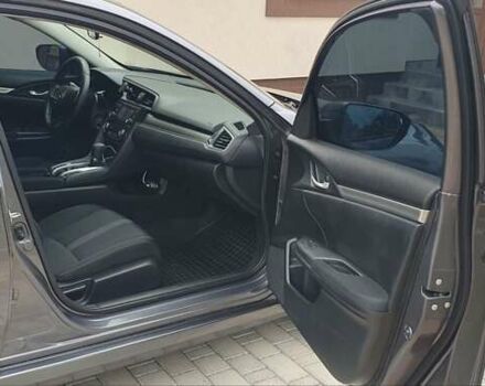 Серый Хонда Цивик, объемом двигателя 2 л и пробегом 41 тыс. км за 14200 $, фото 18 на Automoto.ua