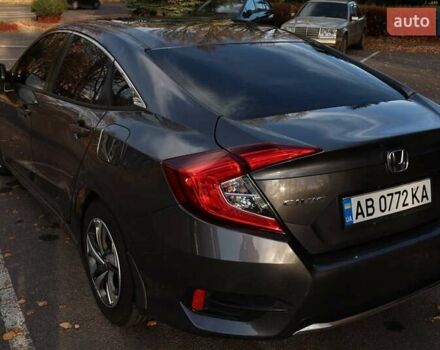 Серый Хонда Цивик, объемом двигателя 2 л и пробегом 80 тыс. км за 14000 $, фото 3 на Automoto.ua