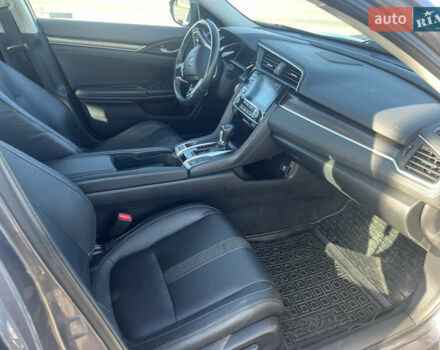 Серый Хонда Цивик, объемом двигателя 1.5 л и пробегом 54 тыс. км за 18500 $, фото 8 на Automoto.ua
