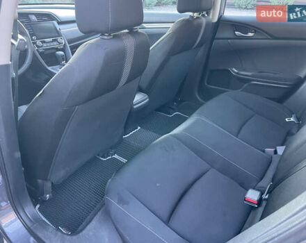 Серый Хонда Цивик, объемом двигателя 2 л и пробегом 90 тыс. км за 17400 $, фото 14 на Automoto.ua