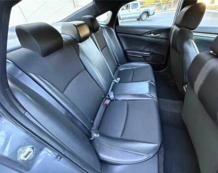 Серый Хонда Цивик, объемом двигателя 2 л и пробегом 46 тыс. км за 7000 $, фото 11 на Automoto.ua