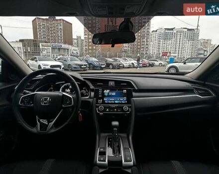 Серый Хонда Цивик, объемом двигателя 1.6 л и пробегом 5 тыс. км за 22990 $, фото 26 на Automoto.ua