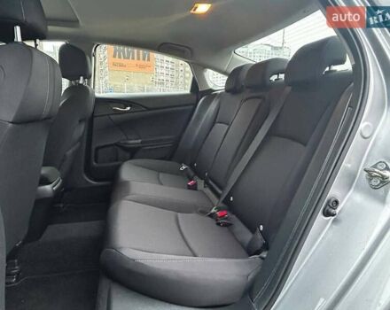 Серый Хонда Цивик, объемом двигателя 1.6 л и пробегом 5 тыс. км за 22990 $, фото 9 на Automoto.ua