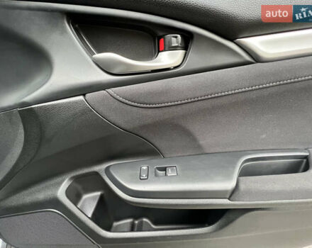 Серый Хонда Цивик, объемом двигателя 1.6 л и пробегом 30 тыс. км за 23300 $, фото 30 на Automoto.ua