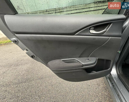 Серый Хонда Цивик, объемом двигателя 1.6 л и пробегом 30 тыс. км за 23300 $, фото 23 на Automoto.ua