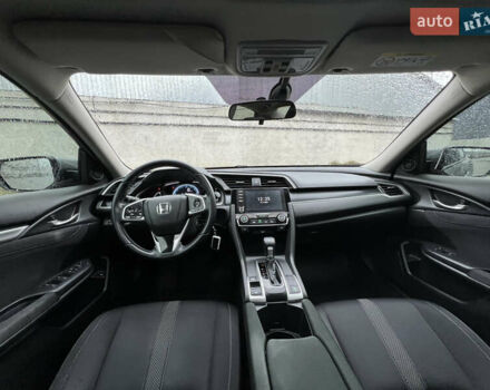 Серый Хонда Цивик, объемом двигателя 1.6 л и пробегом 30 тыс. км за 23300 $, фото 15 на Automoto.ua