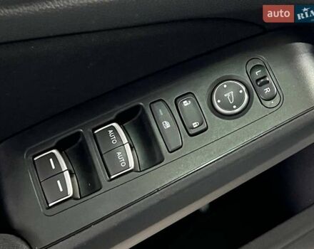 Серый Хонда Цивик, объемом двигателя 2 л и пробегом 49 тыс. км за 23700 $, фото 9 на Automoto.ua