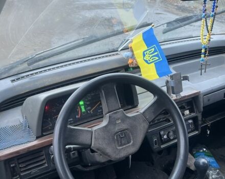 Серый Хонда Цивик, объемом двигателя 1.5 л и пробегом 280 тыс. км за 400 $, фото 9 на Automoto.ua