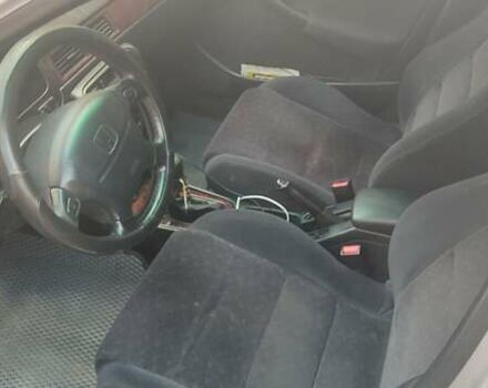 Сірий Хонда Сівік, об'ємом двигуна 2 л та пробігом 297 тис. км за 2500 $, фото 4 на Automoto.ua