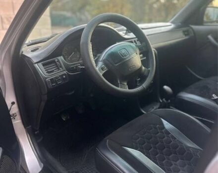 Серый Хонда Цивик, объемом двигателя 1.4 л и пробегом 250 тыс. км за 2000 $, фото 7 на Automoto.ua