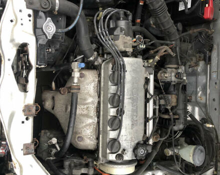 Серый Хонда Цивик, объемом двигателя 1.4 л и пробегом 375 тыс. км за 2600 $, фото 8 на Automoto.ua