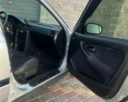 Серый Хонда Цивик, объемом двигателя 1.4 л и пробегом 250 тыс. км за 2000 $, фото 6 на Automoto.ua