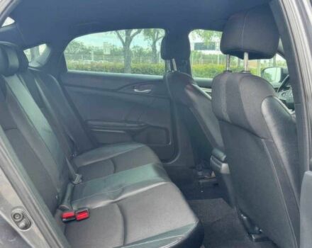 Серый Хонда Цивик, объемом двигателя 2 л и пробегом 35 тыс. км за 9200 $, фото 9 на Automoto.ua