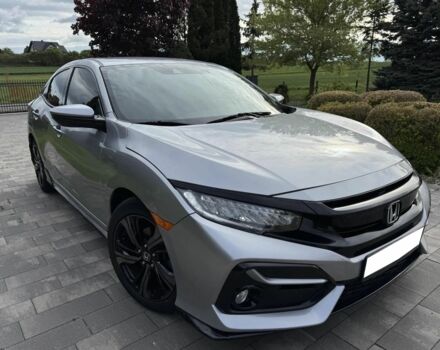 Серый Хонда Цивик, объемом двигателя 1.5 л и пробегом 40 тыс. км за 10800 $, фото 4 на Automoto.ua