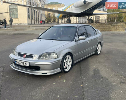 Сірий Хонда Сівік, об'ємом двигуна 1.8 л та пробігом 430 тис. км за 7500 $, фото 1 на Automoto.ua