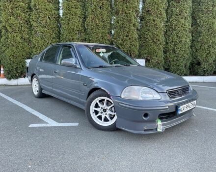 Серый Хонда Цивик, объемом двигателя 1.6 л и пробегом 1000 тыс. км за 2900 $, фото 1 на Automoto.ua