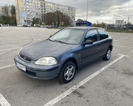 Серый Хонда Цивик, объемом двигателя 1.4 л и пробегом 300 тыс. км за 2700 $, фото 1 на Automoto.ua