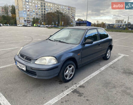 Серый Хонда Цивик, объемом двигателя 1.4 л и пробегом 300 тыс. км за 2700 $, фото 1 на Automoto.ua