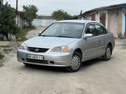 Серый Хонда Цивик, объемом двигателя 1.7 л и пробегом 319 тыс. км за 2500 $, фото 1 на Automoto.ua
