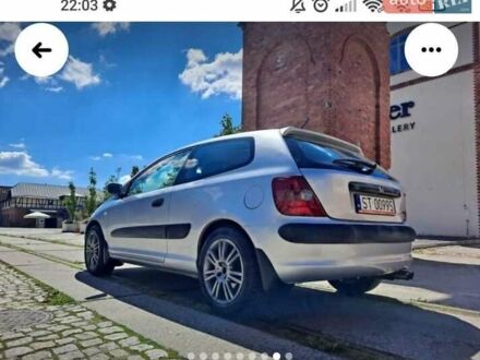 Хонда Сівік 2002 у Новорад-Волынском на Automoto.ua Сірий Хонда Сівік, об'ємом двигуна 1.7 л та пробігом 300 тис. км за 4800 $, фото 1 на Automoto.ua