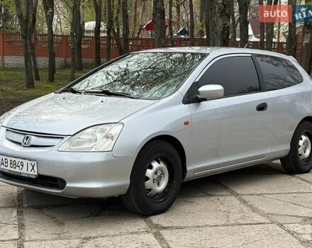 Серый Хонда Цивик, объемом двигателя 1.4 л и пробегом 301 тыс. км за 3000 $, фото 1 на Automoto.ua
