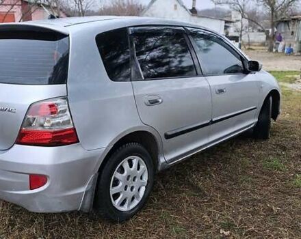 Серый Хонда Цивик, объемом двигателя 1.4 л и пробегом 276 тыс. км за 4000 $, фото 1 на Automoto.ua