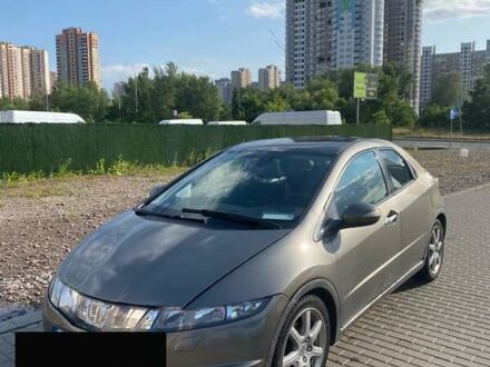 Серый Хонда Цивик, объемом двигателя 1.8 л и пробегом 285 тыс. км за 4800 $, фото 1 на Automoto.ua