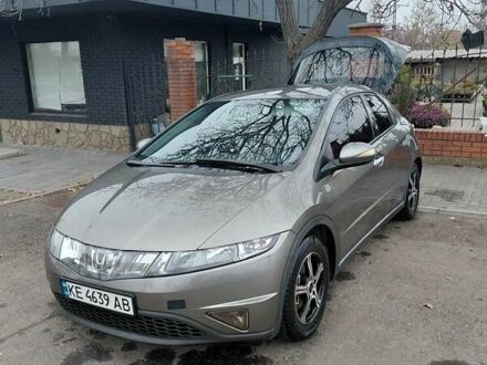 Серый Хонда Цивик, объемом двигателя 1.34 л и пробегом 245 тыс. км за 5200 $, фото 1 на Automoto.ua