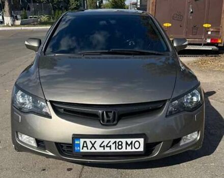 Серый Хонда Цивик, объемом двигателя 1.8 л и пробегом 227 тыс. км за 4700 $, фото 1 на Automoto.ua