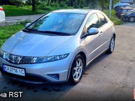 Сірий Хонда Сівік, об'ємом двигуна 1.3 л та пробігом 268 тис. км за 4900 $, фото 1 на Automoto.ua