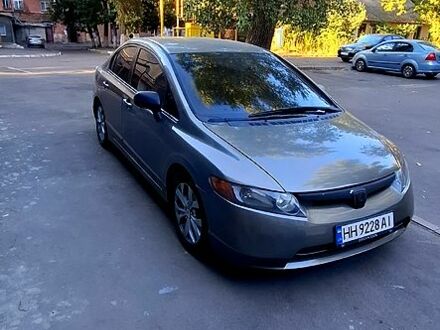 Серый Хонда Цивик, объемом двигателя 1.8 л и пробегом 280 тыс. км за 4800 $, фото 1 на Automoto.ua