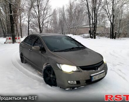 Серый Хонда Цивик, объемом двигателя 1.8 л и пробегом 25000 тыс. км за 6400 $, фото 1 на Automoto.ua