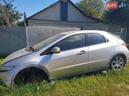 Хонда Цивик 2007 в Шепетовке на Automoto.ua Серый Хонда Цивик, объемом двигателя 1.8 л и пробегом 400 тыс. км за 3000 $, фото 1 на Automoto.ua