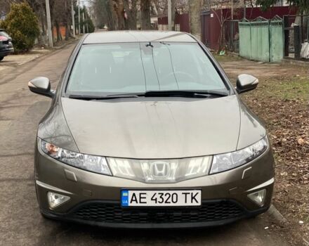Серый Хонда Цивик, объемом двигателя 1.3 л и пробегом 216 тыс. км за 5000 $, фото 1 на Automoto.ua