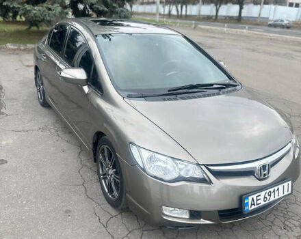 Серый Хонда Цивик, объемом двигателя 1.8 л и пробегом 311 тыс. км за 5500 $, фото 1 на Automoto.ua