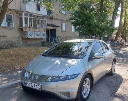 Серый Хонда Цивик, объемом двигателя 1.8 л и пробегом 330 тыс. км за 5700 $, фото 1 на Automoto.ua