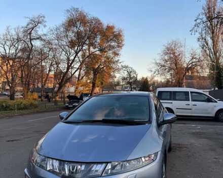 Серый Хонда Цивик, объемом двигателя 1.8 л и пробегом 282 тыс. км за 6300 $, фото 1 на Automoto.ua