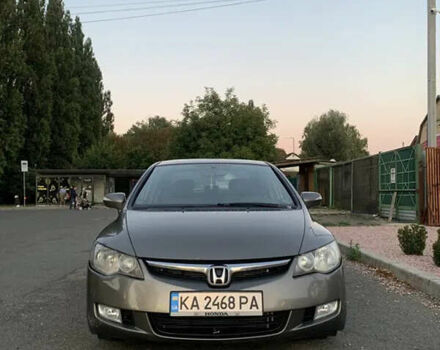 Серый Хонда Цивик, объемом двигателя 1.3 л и пробегом 260 тыс. км за 4500 $, фото 1 на Automoto.ua