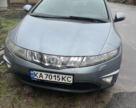 Серый Хонда Цивик, объемом двигателя 1.8 л и пробегом 240 тыс. км за 5500 $, фото 1 на Automoto.ua