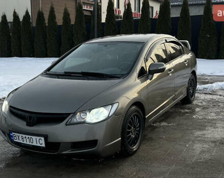 Серый Хонда Цивик, объемом двигателя 1.8 л и пробегом 280 тыс. км за 5900 $, фото 1 на Automoto.ua