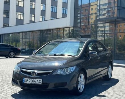 Серый Хонда Цивик, объемом двигателя 1.8 л и пробегом 336 тыс. км за 5400 $, фото 1 на Automoto.ua
