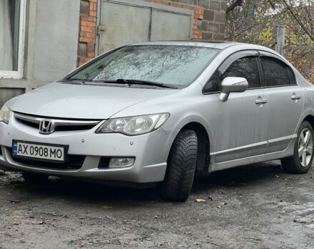 Серый Хонда Цивик, объемом двигателя 1.8 л и пробегом 225 тыс. км за 5100 $, фото 1 на Automoto.ua